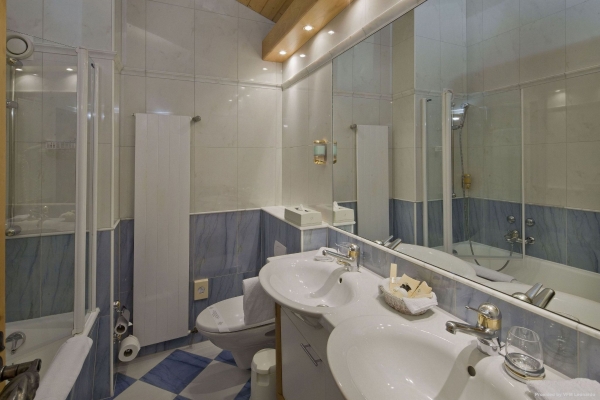Swiss Alpine Hotel Allalin (Zermatt)